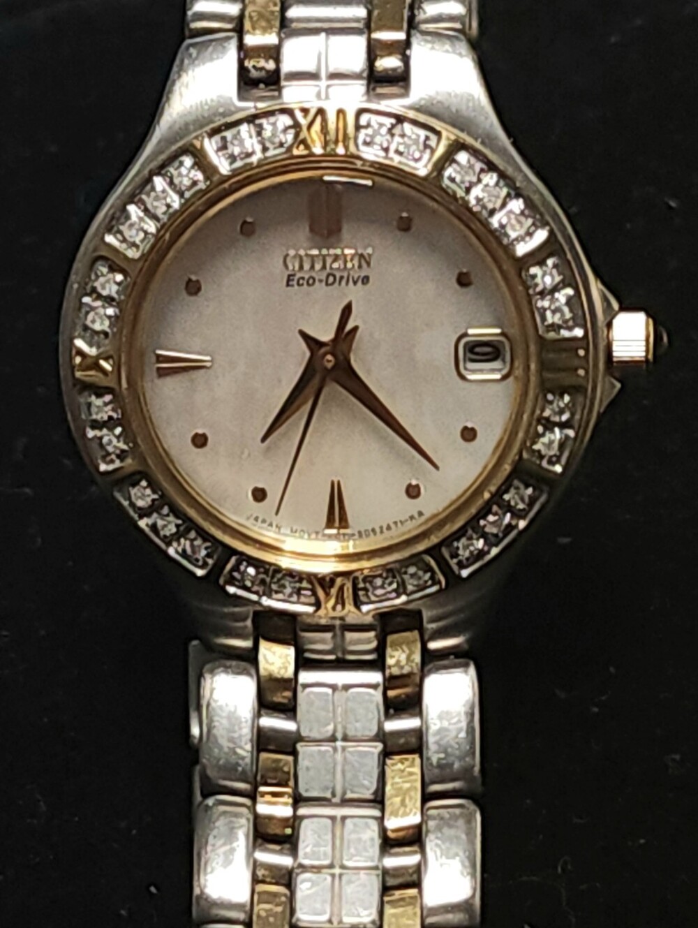 Citizen Eco-Drive Lucca Diamond Two-Tone Watch MINT Fits 6.25"-6.5"
